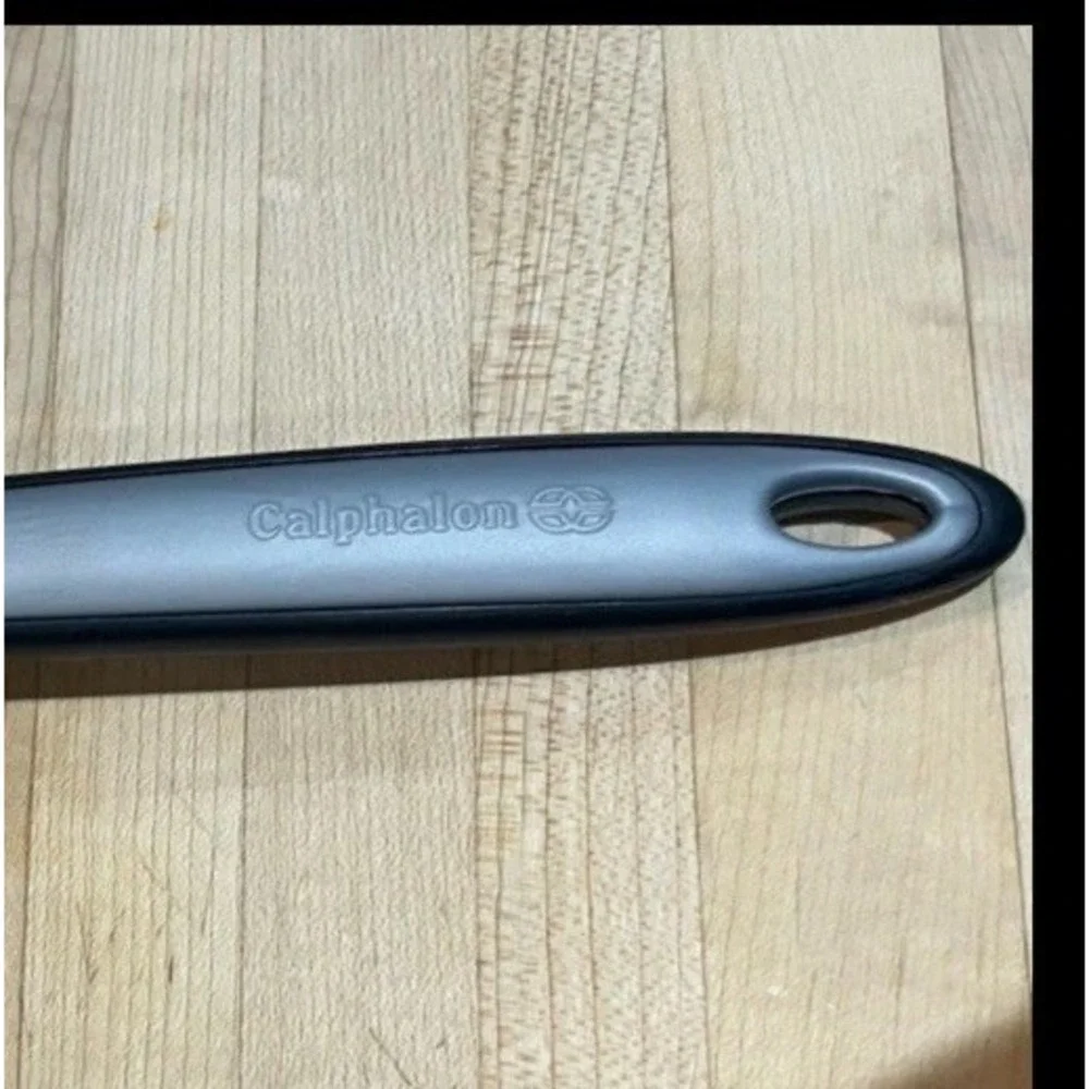 Calphalon black gray